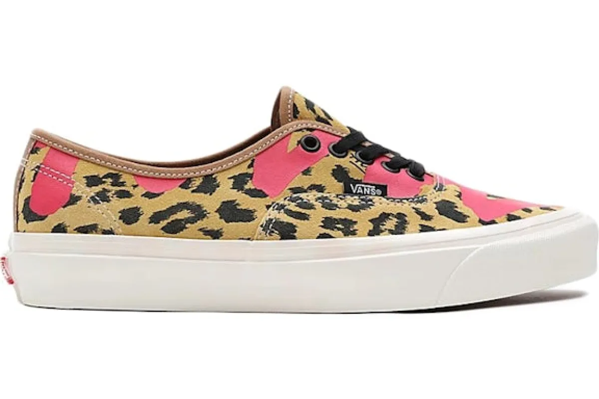 Vans Authentic 44 DX Alva Skates Leopard made by Addict Sneakers