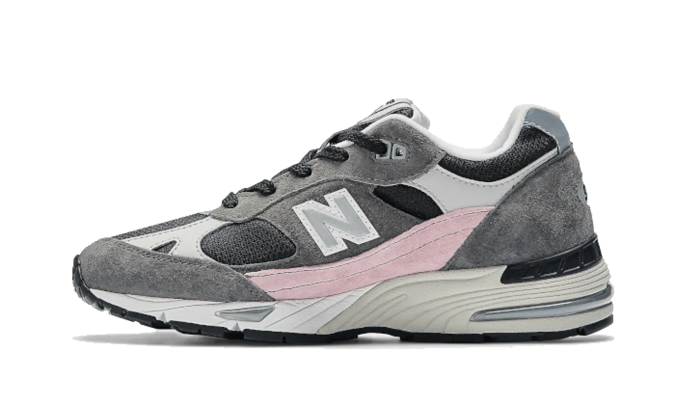 New Balance 991 Black Grey made by New Balance