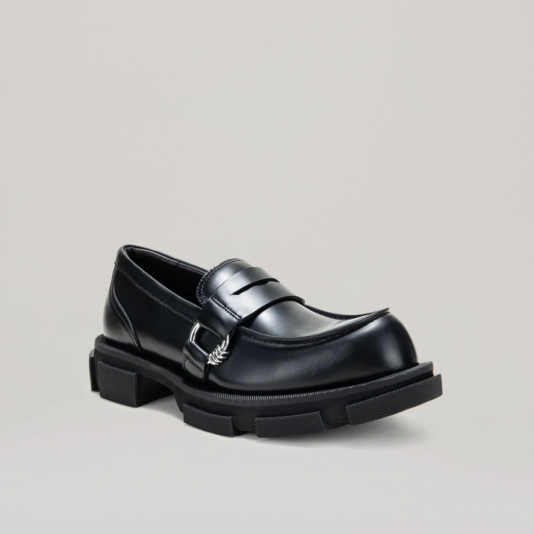both - GAO PIERCED LOAFER-BLACK sold by both product image thumbnail 2
