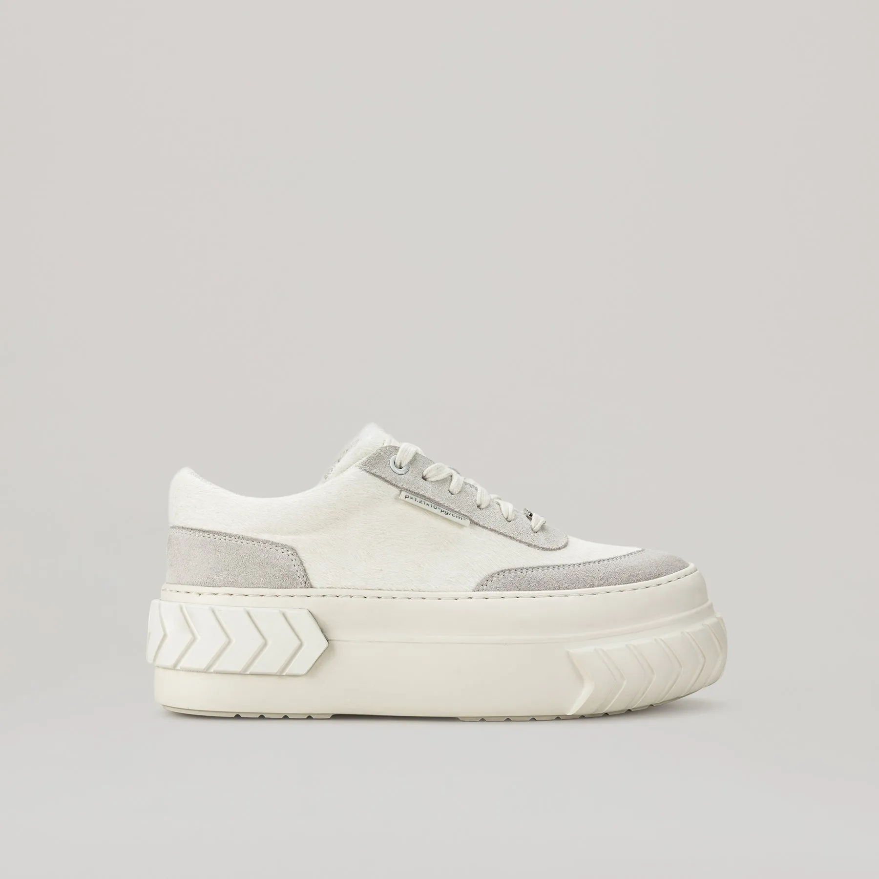 both - TYRES PLATFORM LOW TOP-WHITE/WHITE sold by both