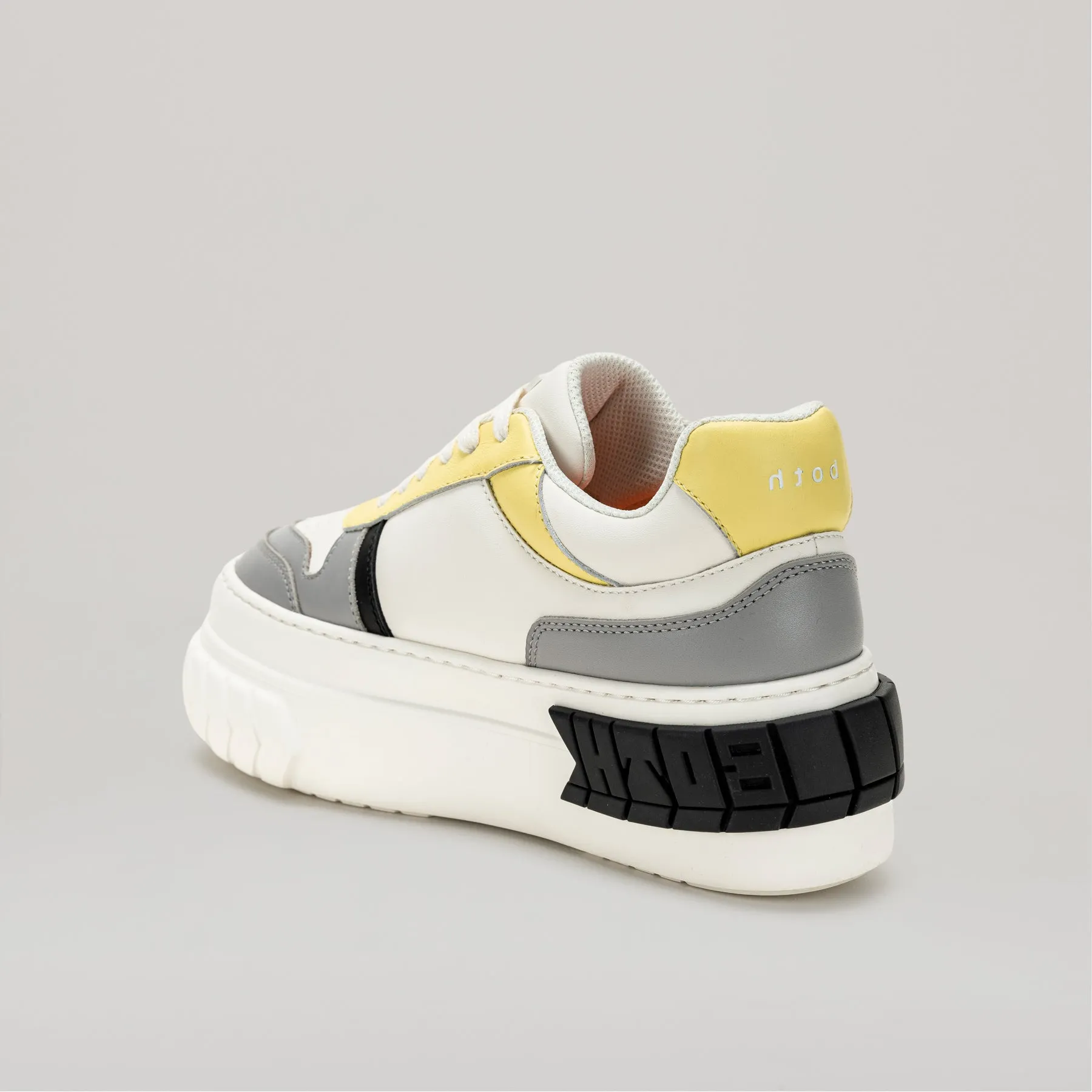 both - TYRES PLATFORM BASKETBALL SNEAKER-BLACK/YELLOW sold by both product image thumbnail 4