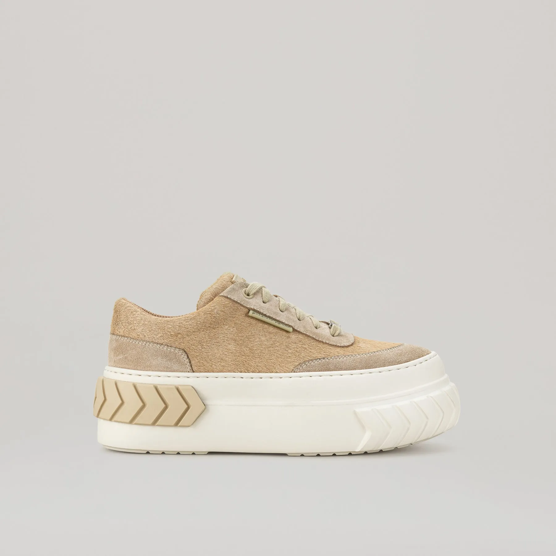 both - TYRES PLATFORM LOW TOP-BEIGE/WHITE sold by both