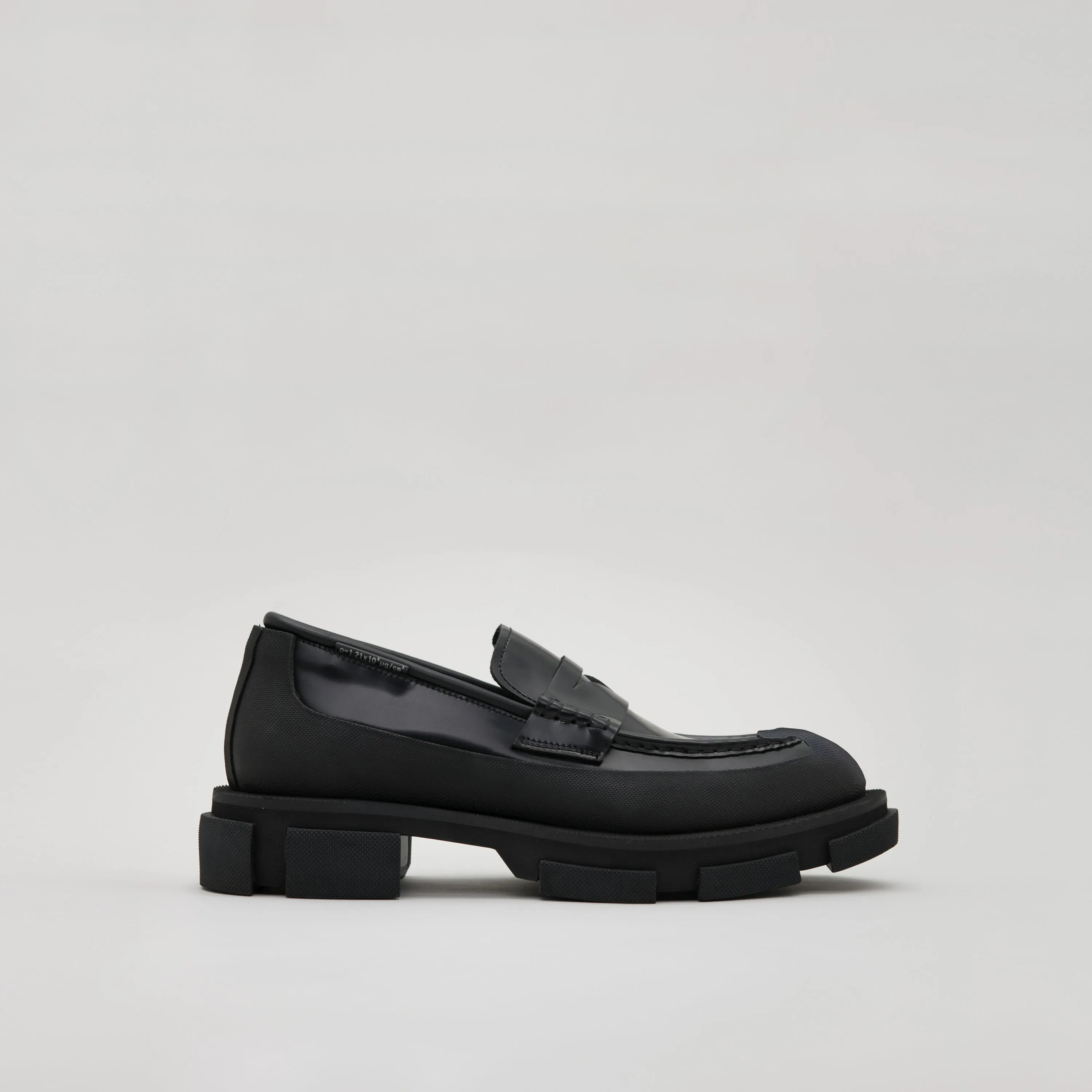 both - GAO LOAFER-SPAZZOLATO-BLACK sold by both