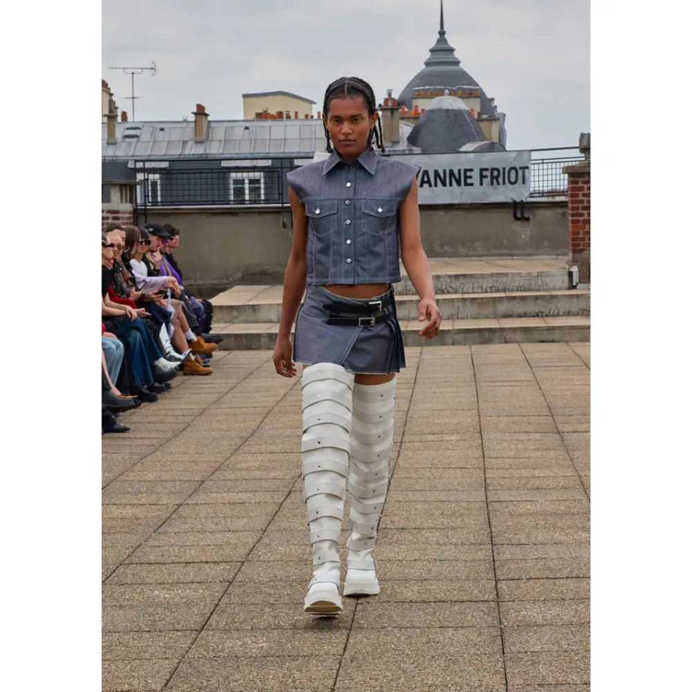 both X Jeanne Friot GAO PLATFORM THIGH HIGH BOOTS - WHITE/WHITE sold by both product image thumbnail 3
