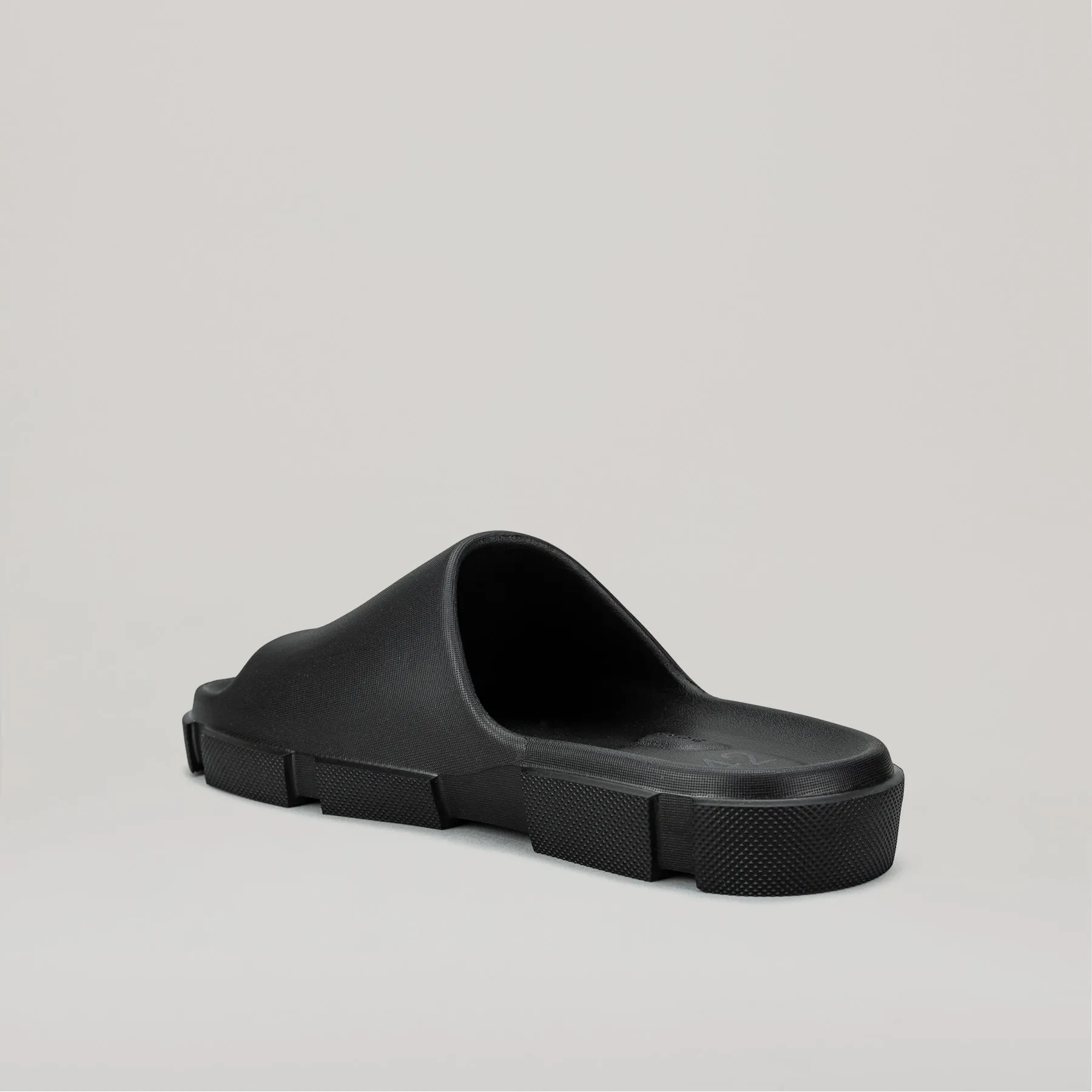 both - GAO SLIDES-BLACK sold by both product image thumbnail 3