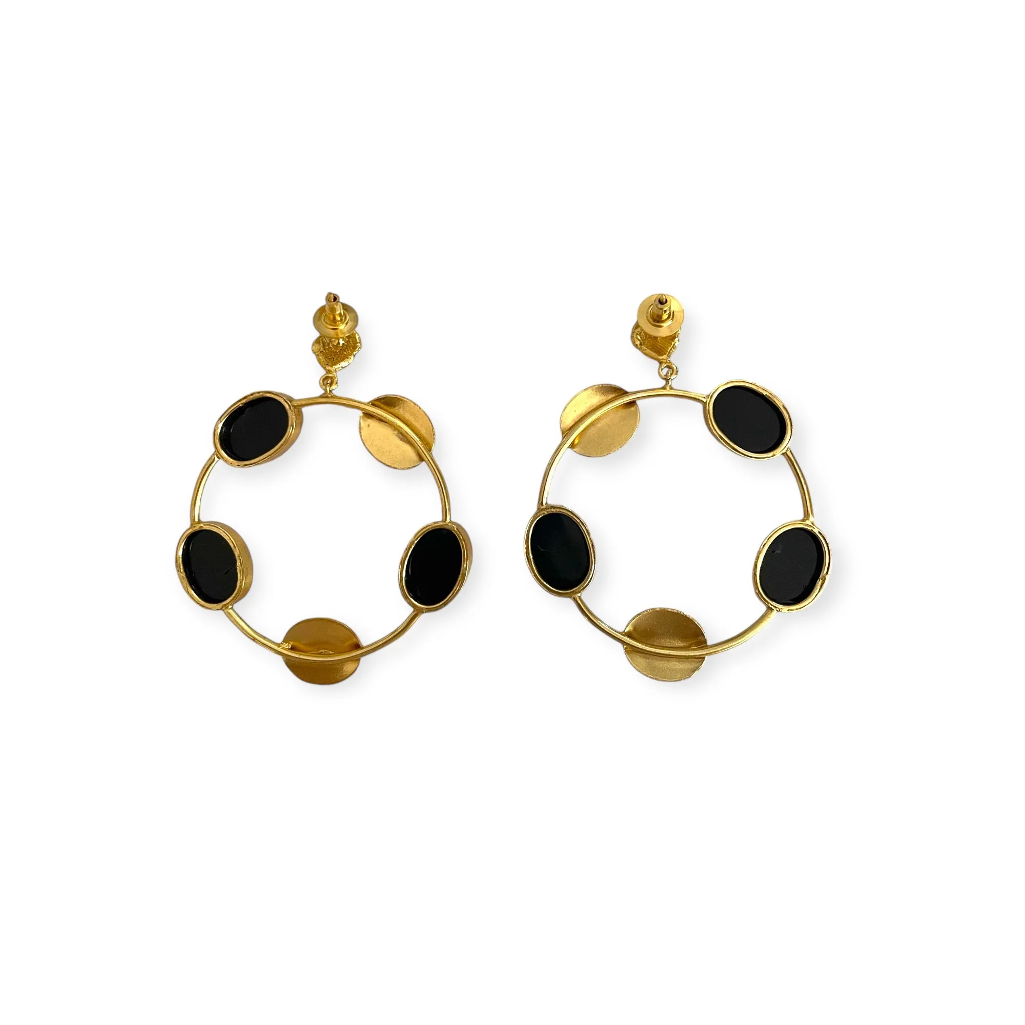 Shaurya sold by Veronica Tharmalingam product image thumbnail 4