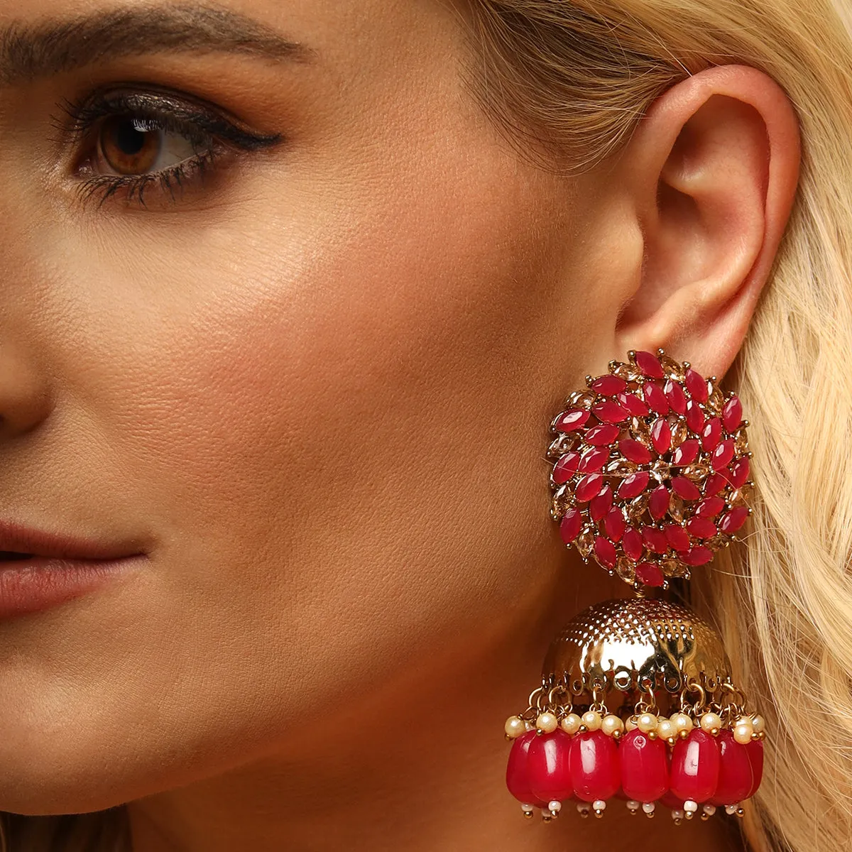 Astrea sold by Veronica Tharmalingam product image thumbnail 2