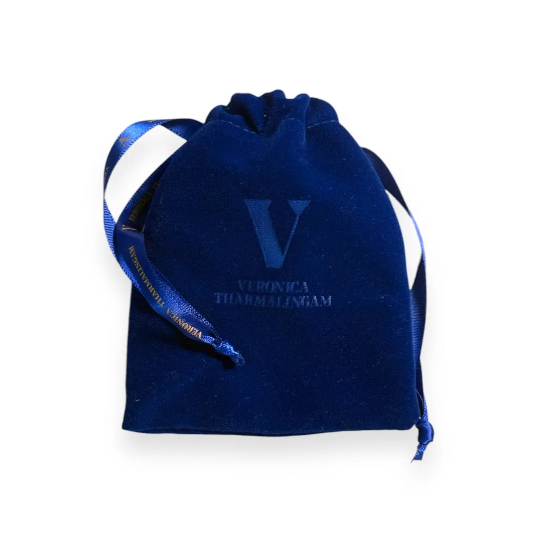 Sindhu sold by Veronica Tharmalingam product image thumbnail 5