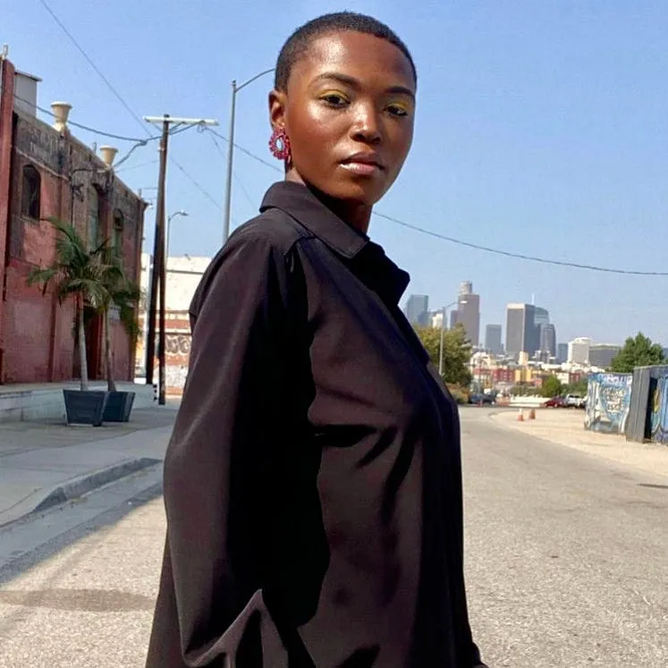 Sindhu sold by Veronica Tharmalingam product image thumbnail 2