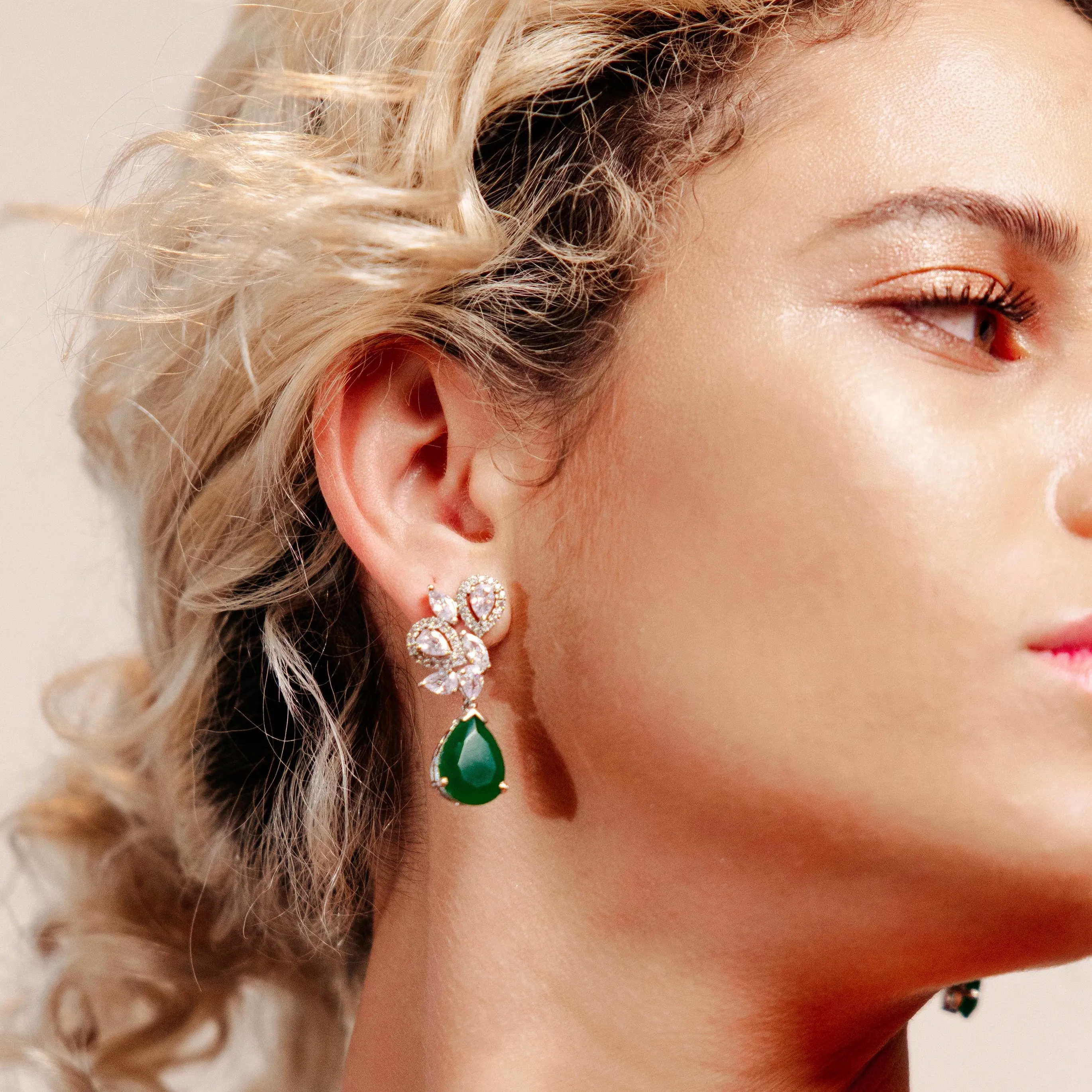 Mayil sold by Veronica Tharmalingam product image thumbnail 2