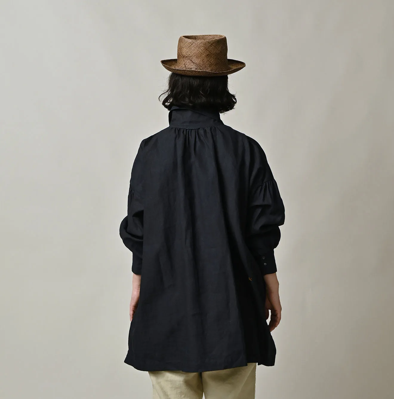 Indigo 60 Linen Smock Shirt sold by 45r product image thumbnail 5