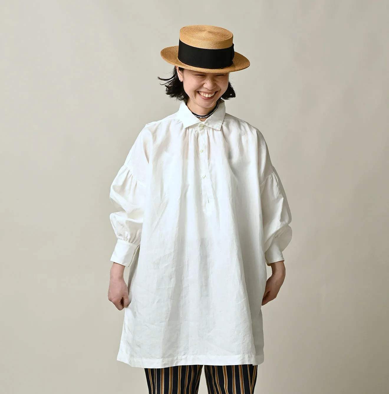 60 Linen Smock Shirt sold by 45r product image thumbnail 3
