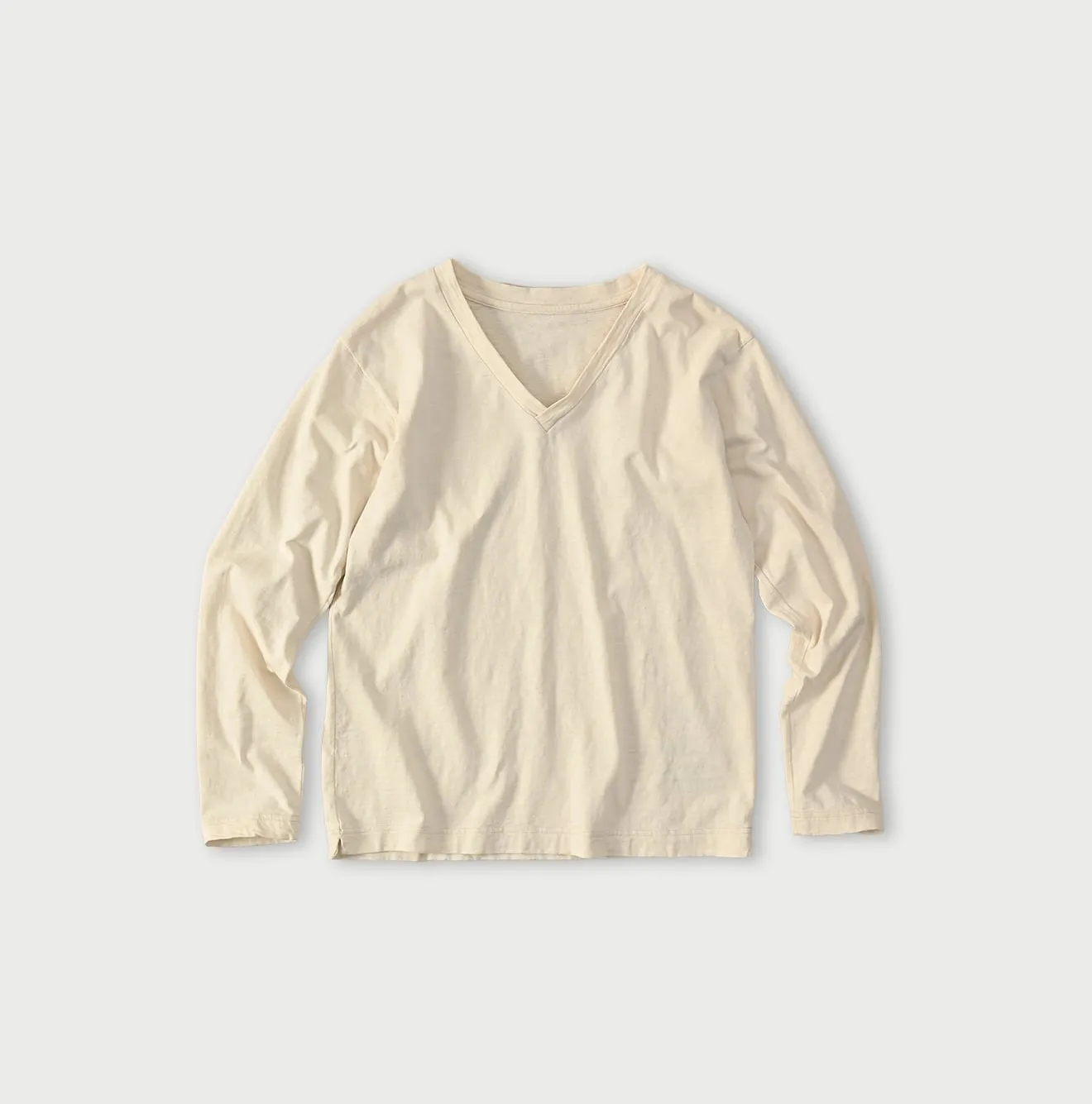 Tenjiku 908 Low V-neck T-shirt sold by 45r