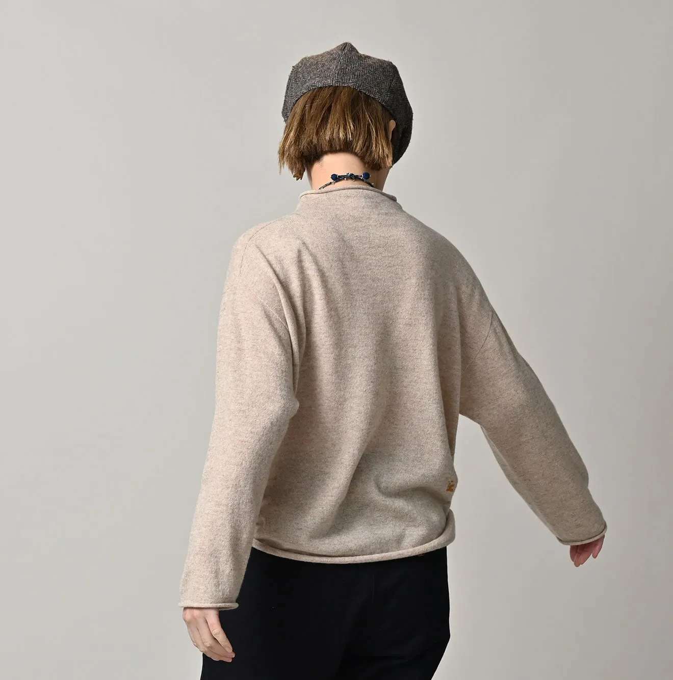 ONEONE Treasure Cashmere Wool Linen 12-Gauge Sweater sold by 45r product image thumbnail 5