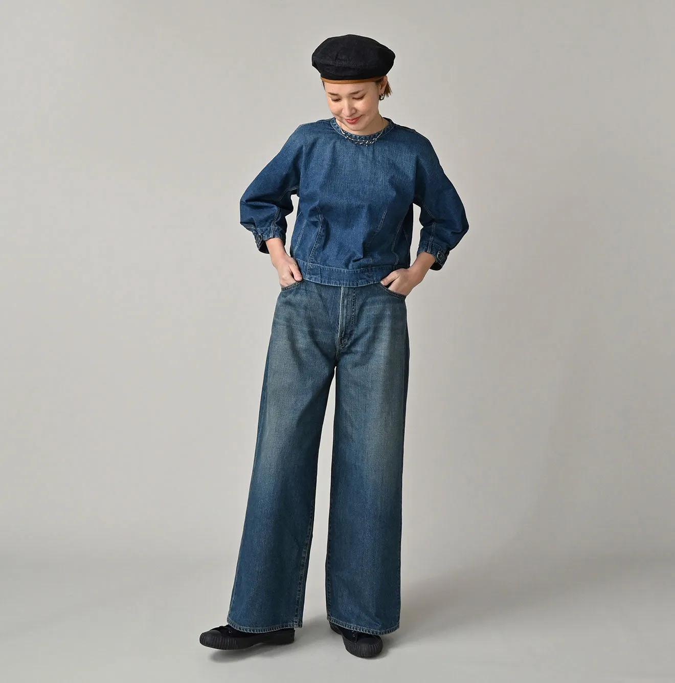 Mugihiko Denim Puff Sleeve Blouse Distressed sold by 45r product image thumbnail 2