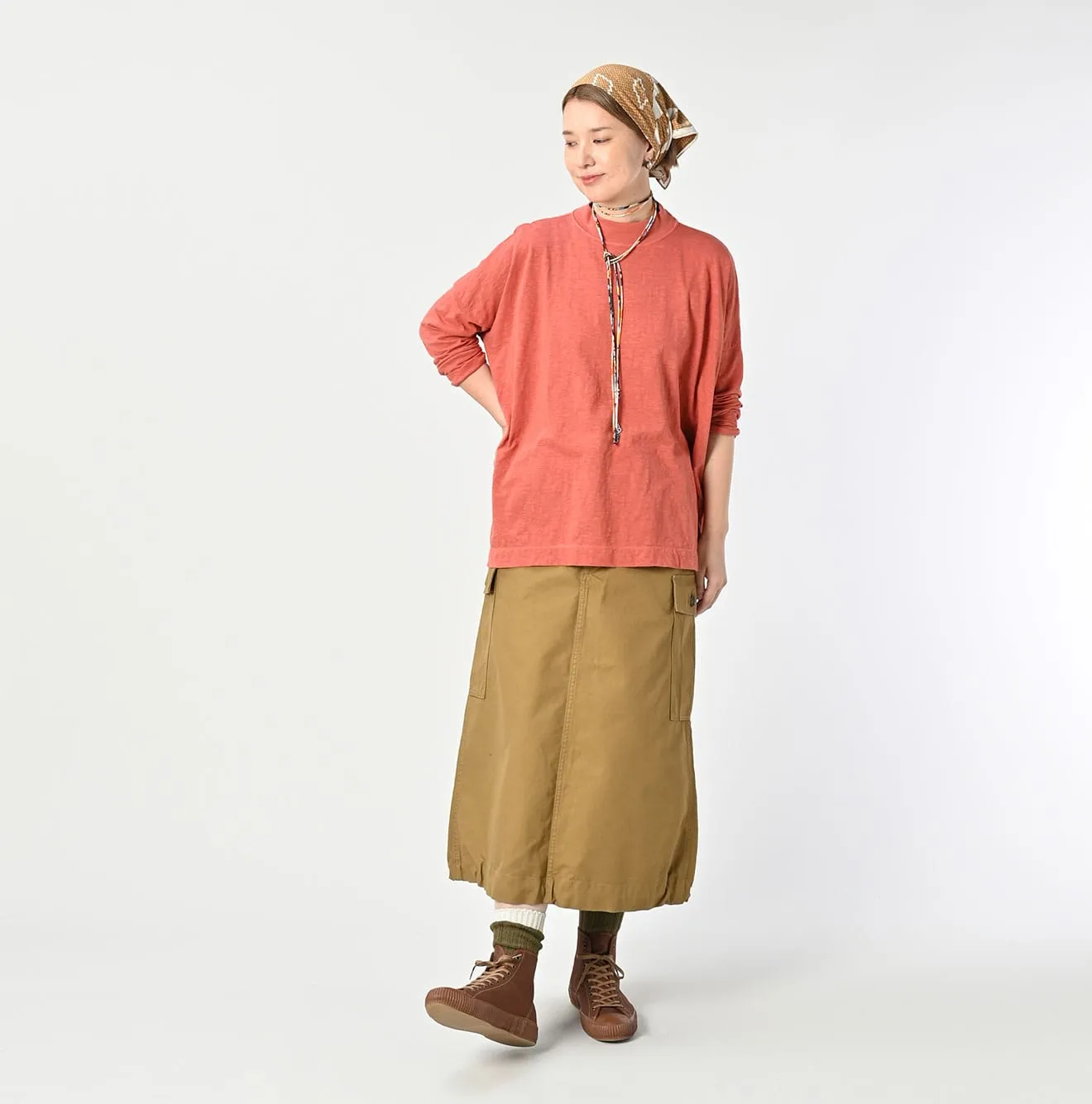 Botanical Dyed Yock Neck Big Slit T-shirt sold by 45r product image thumbnail 2