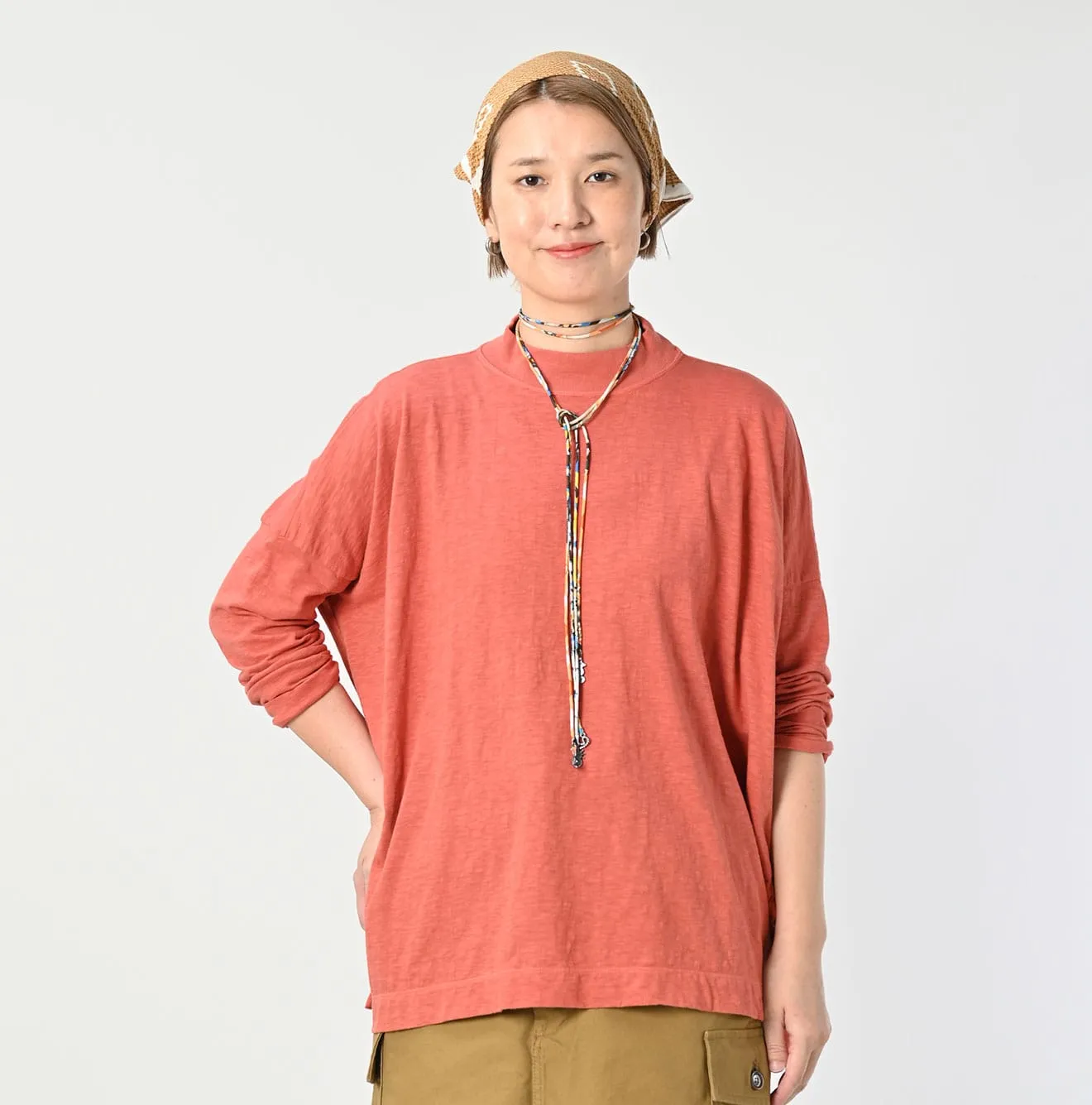 Botanical Dyed Yock Neck Big Slit T-shirt sold by 45r product image thumbnail 3