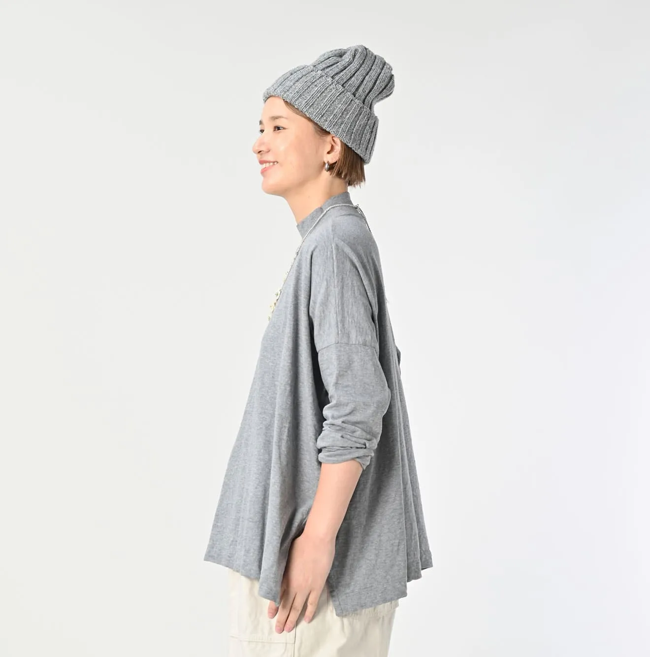 Yock Neck Big Slit T-shirt (Top-dyed) sold by 45r product image thumbnail 4