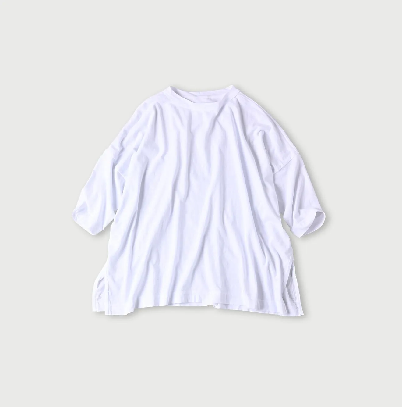 Big Slit T-shirt sold by 45r