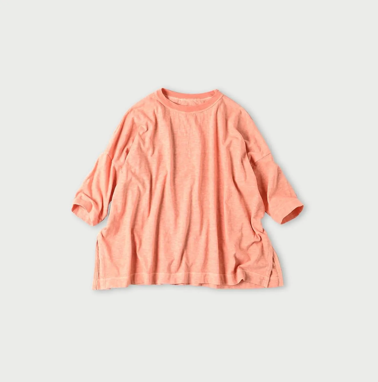 Botanical Dyed Big Slit T-shirt sold by 45r product image thumbnail 4