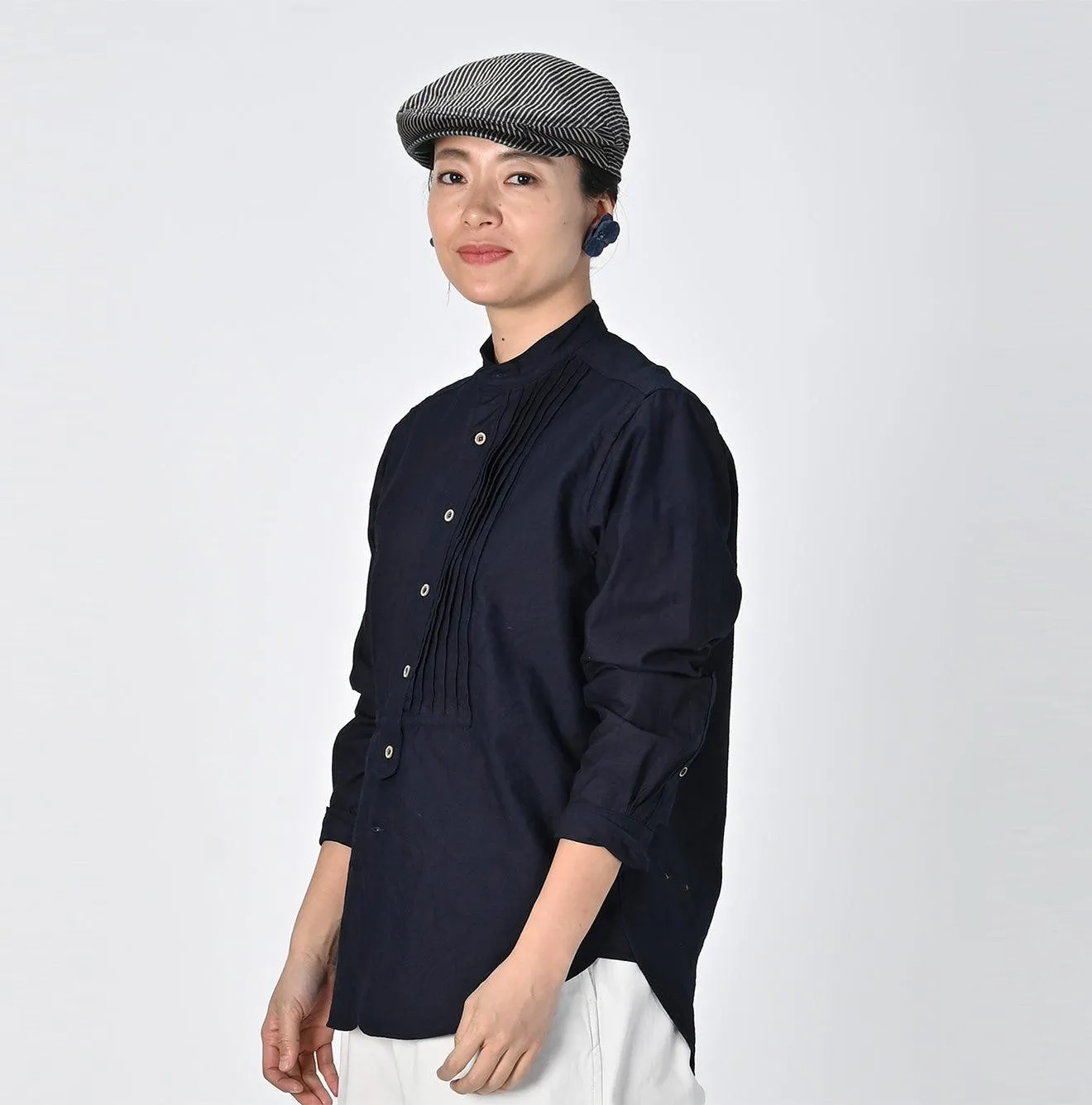 Indigo Supima Oxford 908 Pintuck Shirt sold by 45r product image thumbnail 4