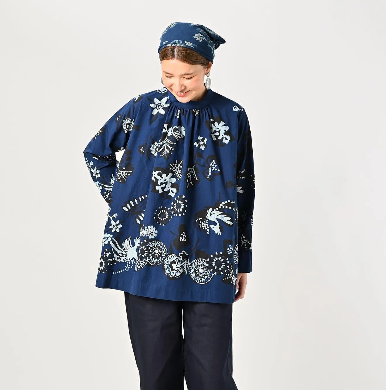 Indigo Fushicho Blouse (Size 3) sold by 45r product image thumbnail 3