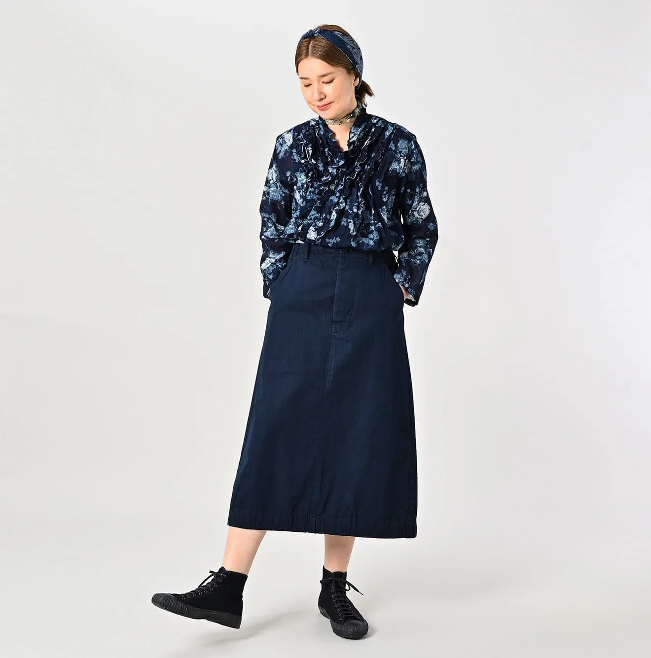 Indigo Gabardine Chigo Skirt sold by 45r product image thumbnail 5