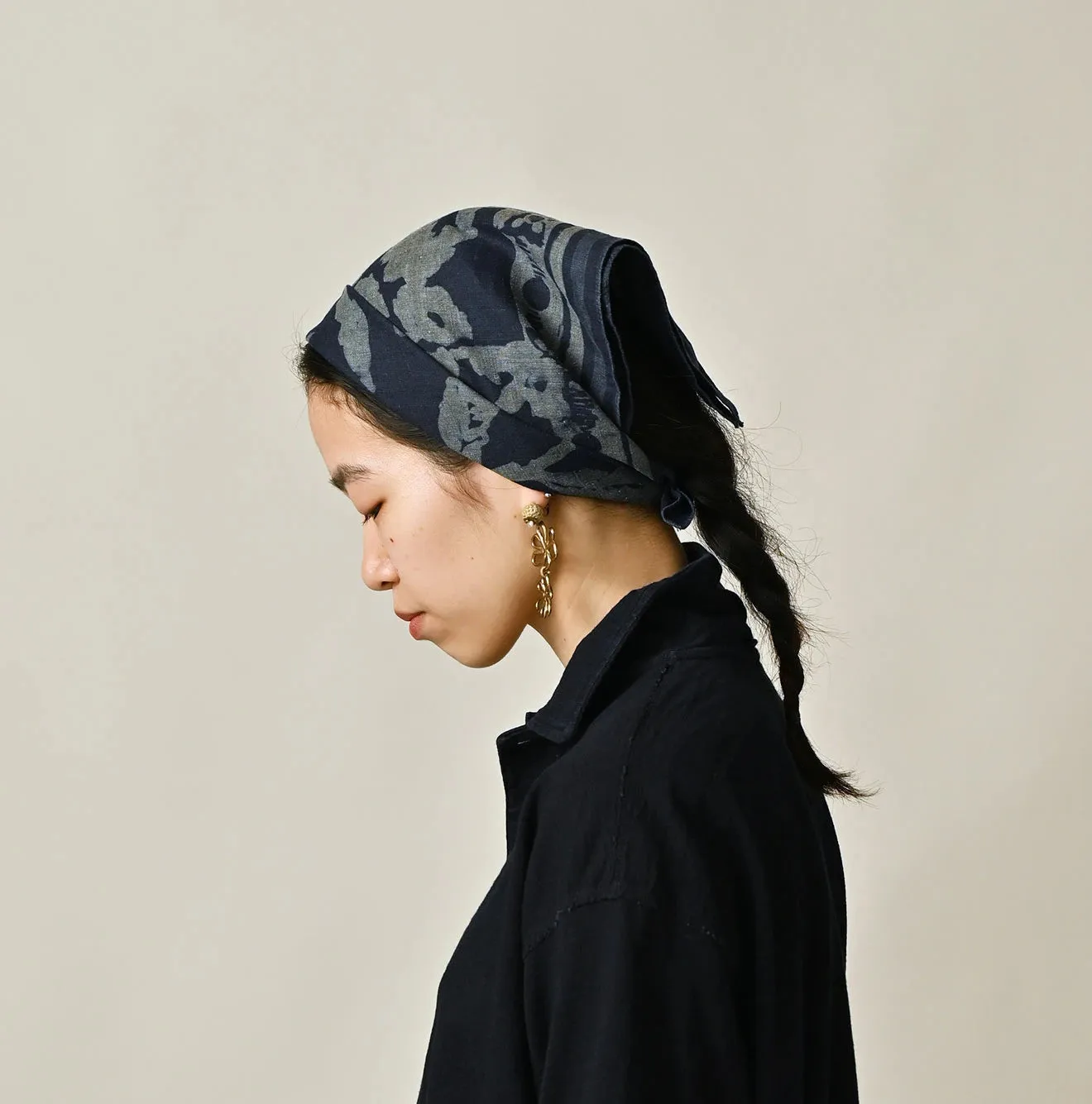 Indigo Linen Flax Flower Bandana sold by 45r product image thumbnail 3
