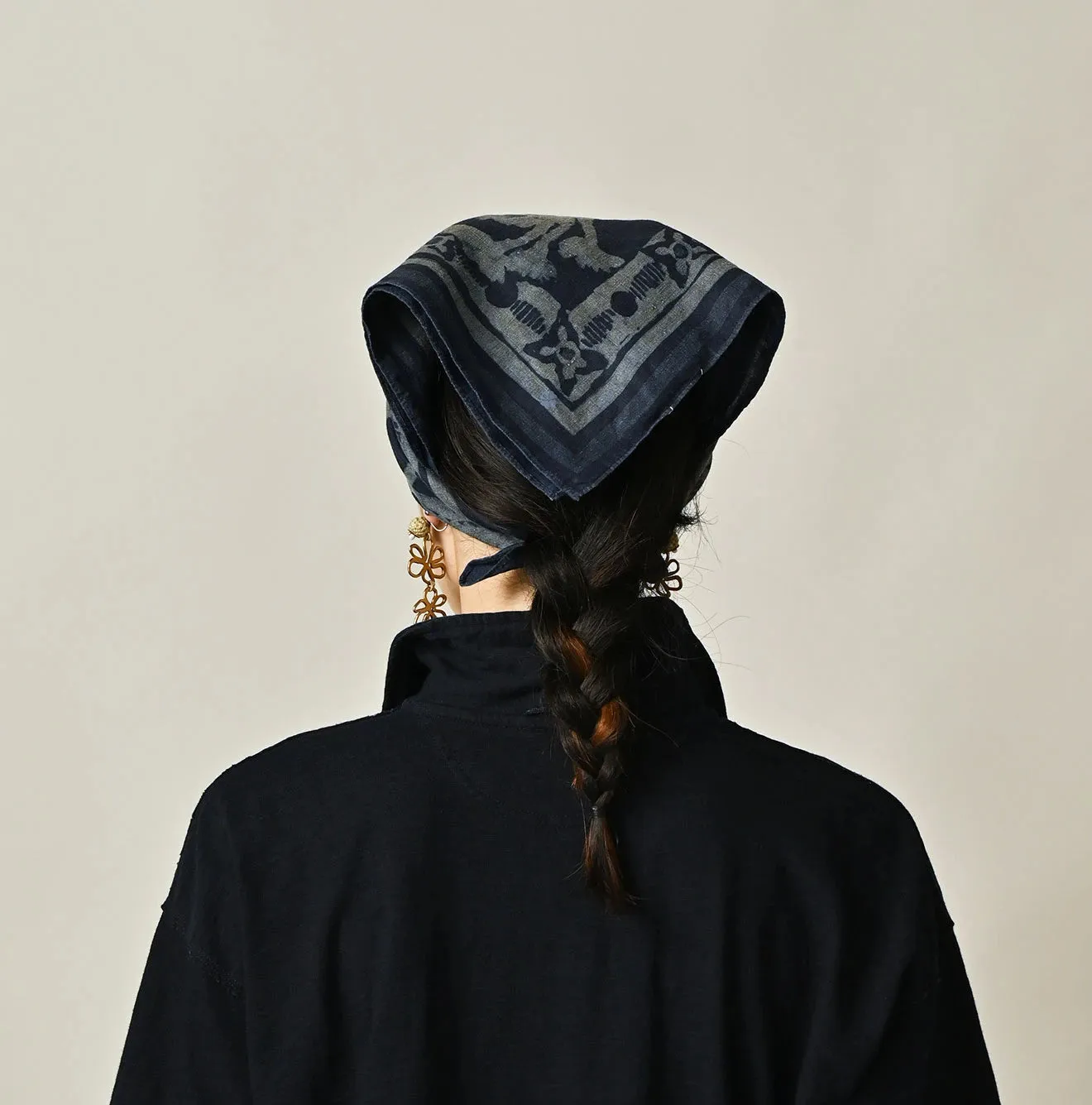 Indigo Linen Flax Flower Bandana sold by 45r product image thumbnail 4