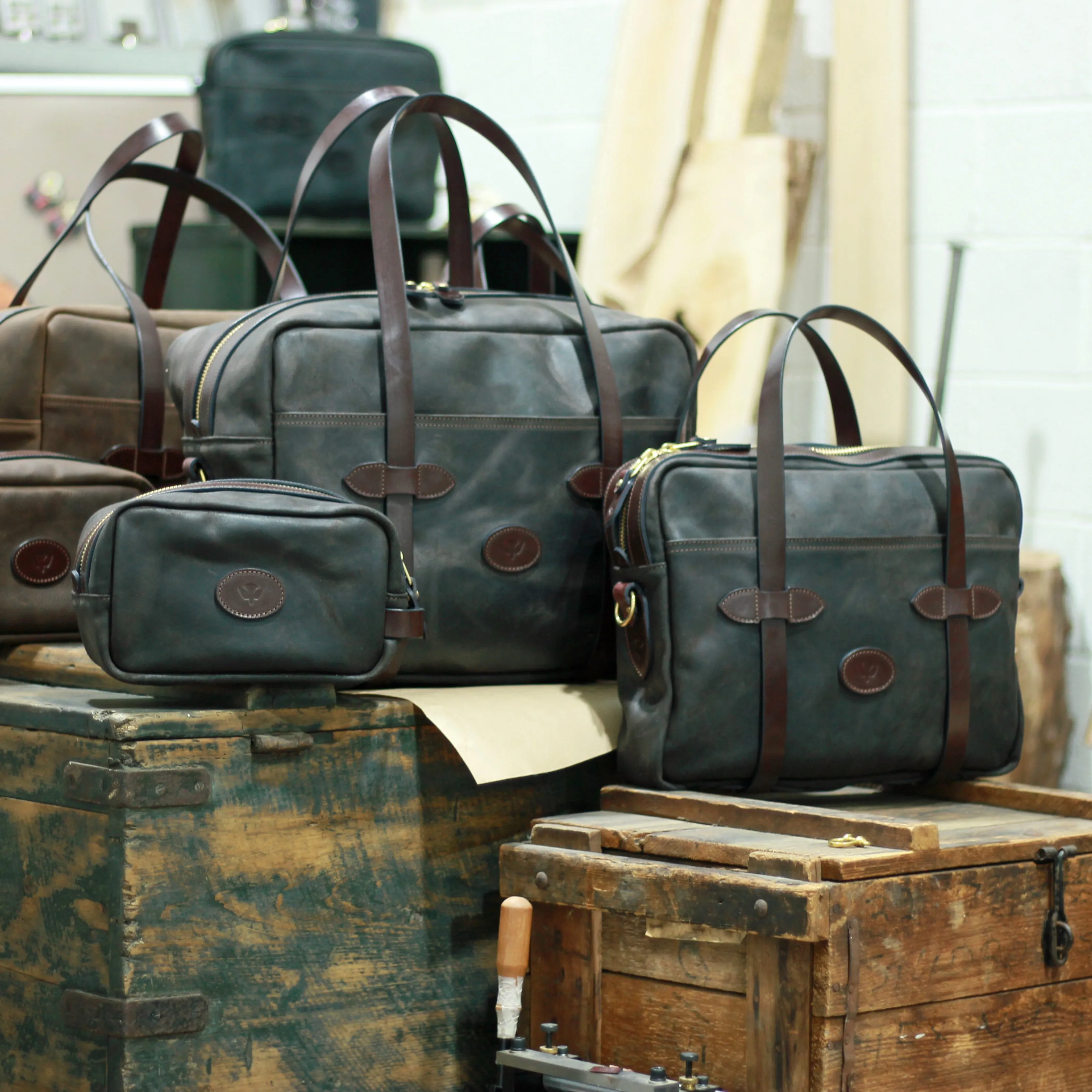 Heritage Leather Briefcase: C.F. Stead Waxy Commander Edition sold by Ashley Clarke England product image thumbnail 4