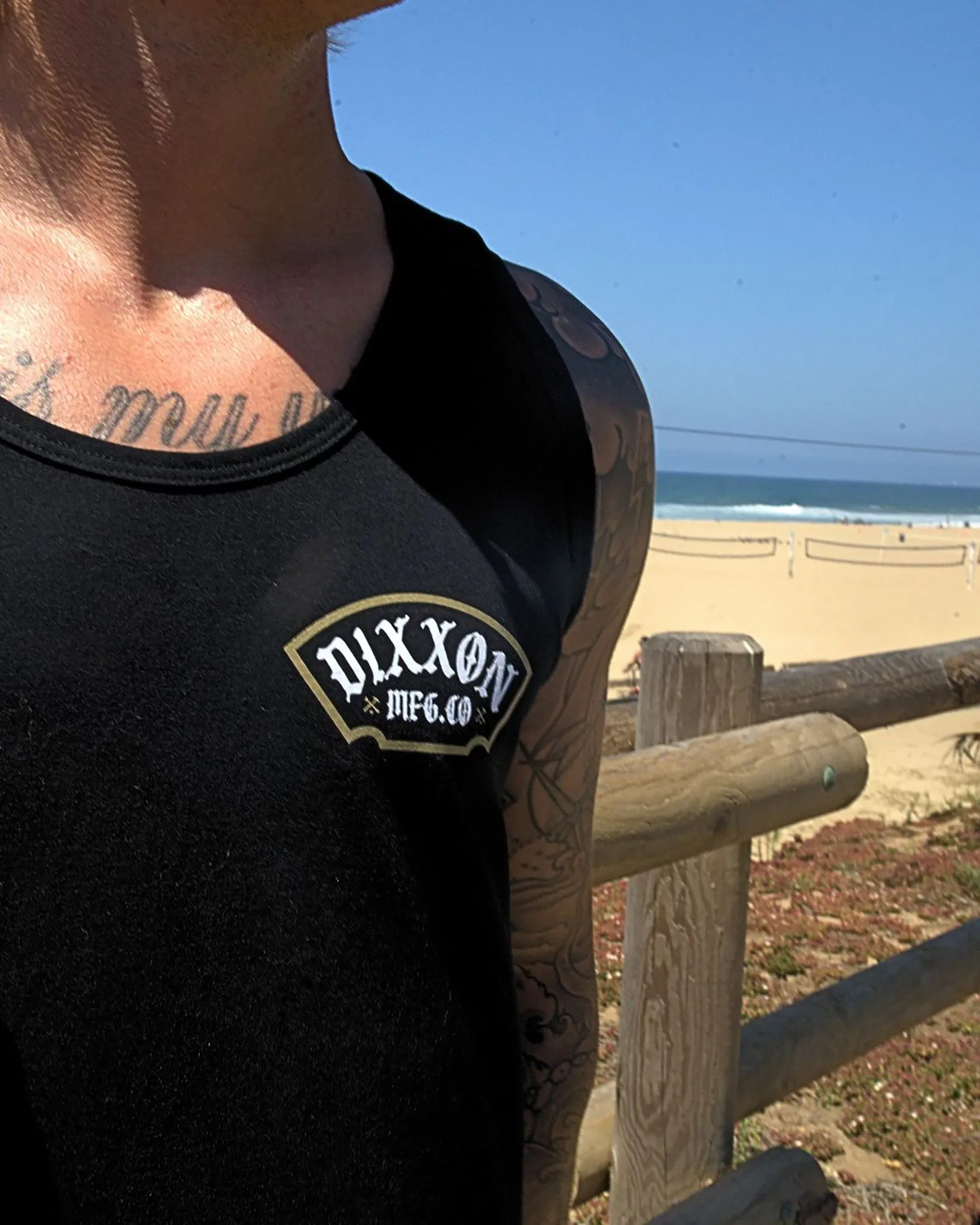 Gold/White Salty Patch Tank - Black sold by Dixxon product image thumbnail 2