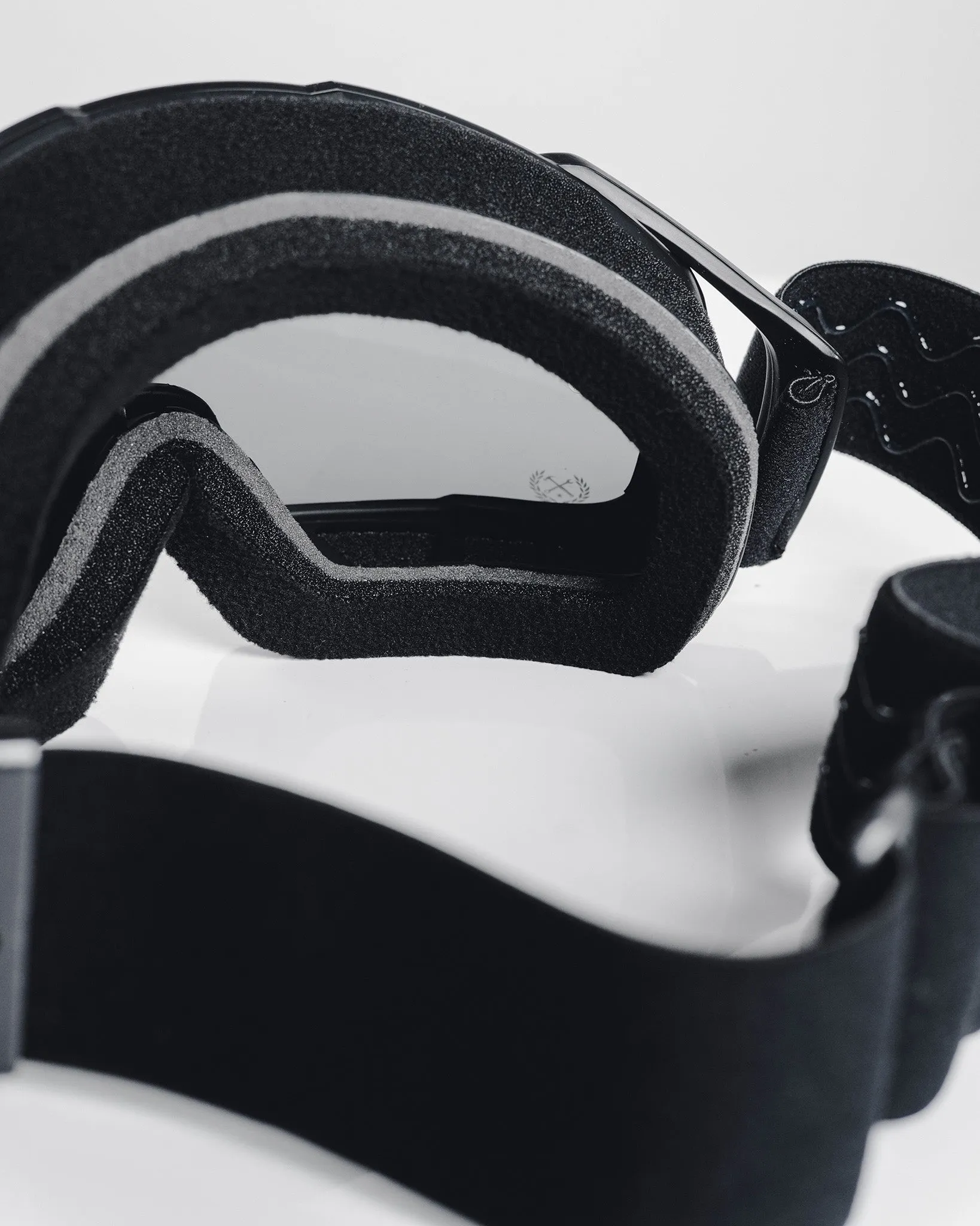 Contender MX Goggles Sand - Black & White / Gray Lens sold by Dixxon product image thumbnail 3