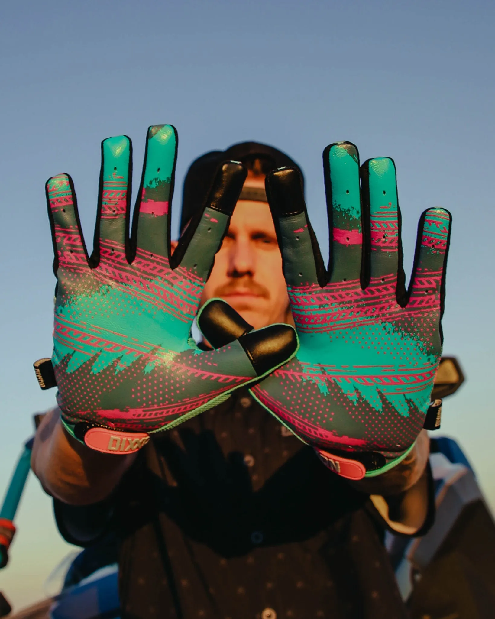 Retro Tread Moto Gloves sold by Dixxon product image thumbnail 3