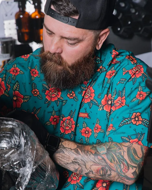 Stay Gold Party Shirt - Green sold by Dixxon