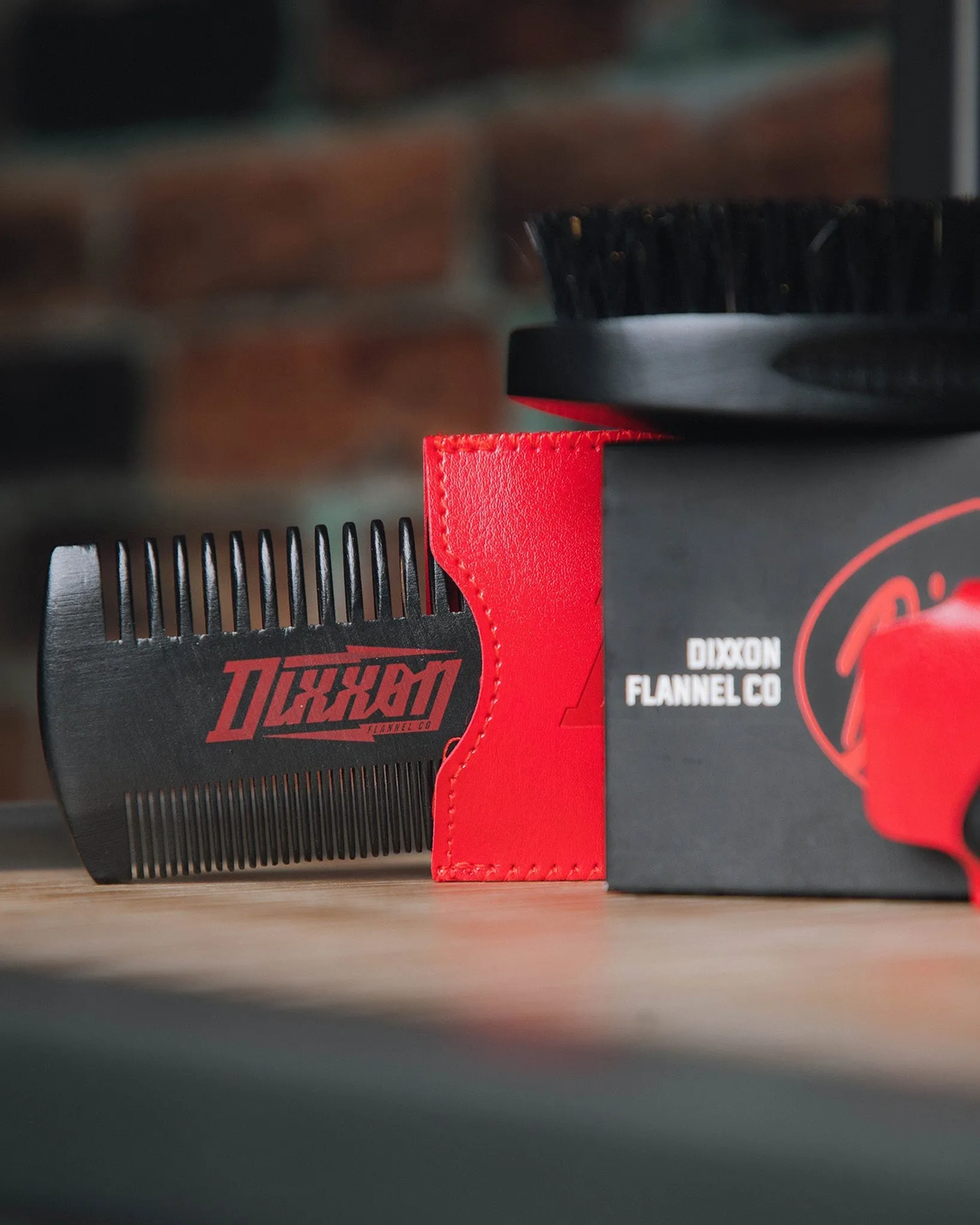 Bolt Flat Beard Comb sold by Dixxon