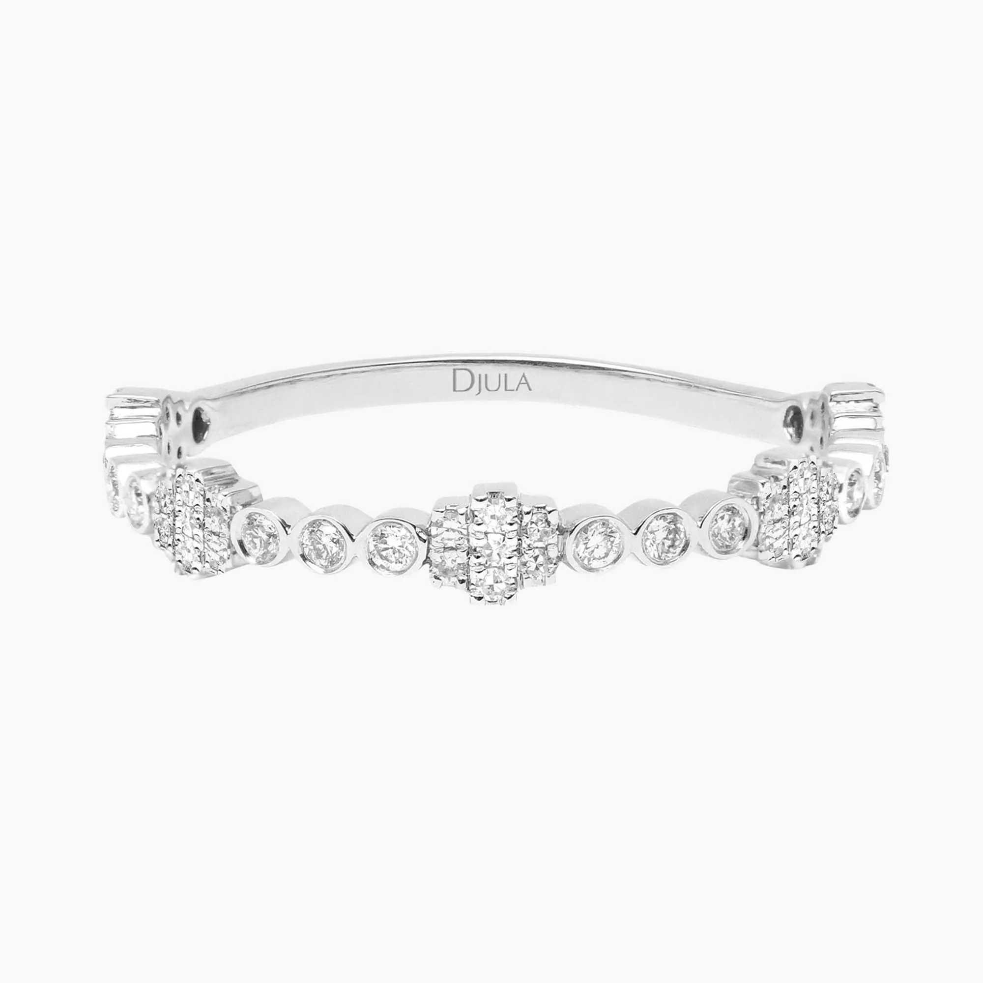 Union dentelle ring sold by Djula