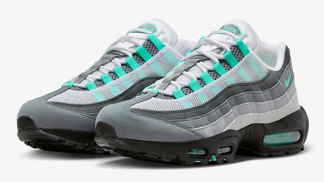 Nike Air Max 95 Hyper Turquoise sold by Klay UK product image thumbnail 2
