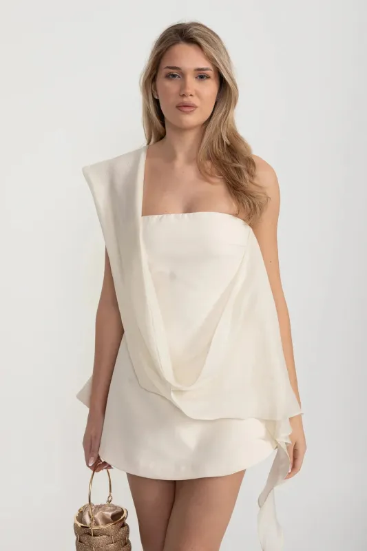 Strapless Fitted Mini Dress With Flared Skirt And Draping Scarf Attachment - Ivoire made by Sierra darien