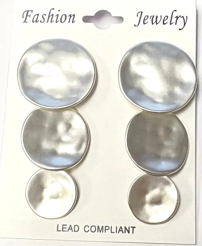 DANGLING SILVER DISC CLIP ON EARRINGS ( 23555 LFS ) sold by Oh My Jewelry