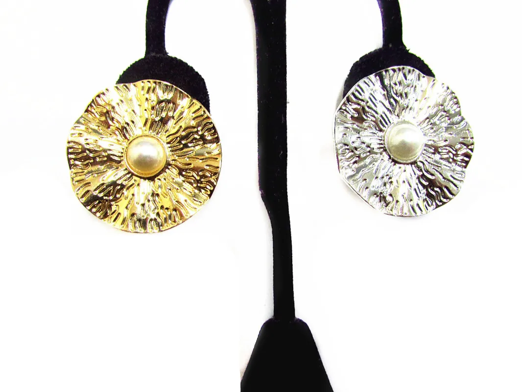 GOLD CLIP ON EARRINGS ( 23488 LFG ) made by Oh My Jewelry