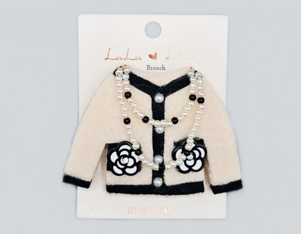 WHITE CARDIGAN BROOCH ( 1113 WHT ) made by Oh My Jewelry