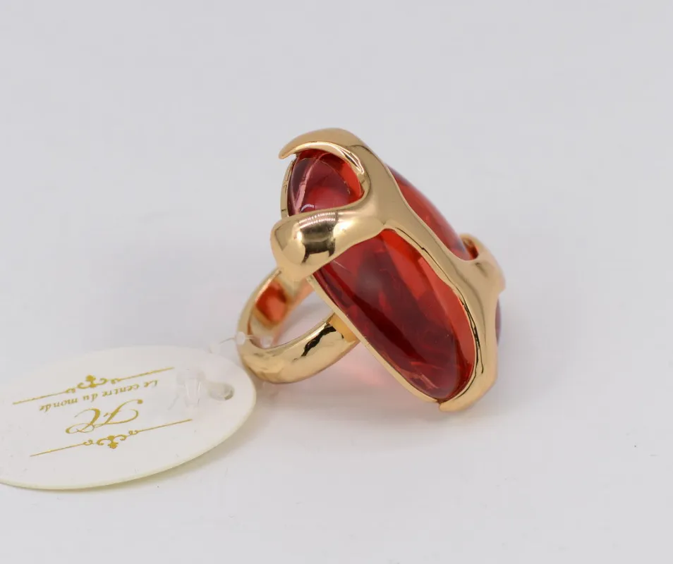 RED RESIN COCKTAIL RING ( 1011 GLRED ) sold by Oh My Jewelry