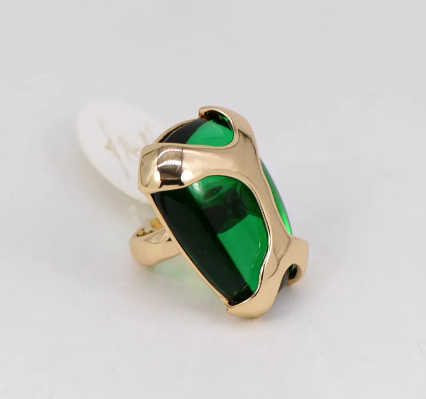 GREEN RESIN COCKTAIL RING ( 1011 GLHGN ) sold by Oh My Jewelry