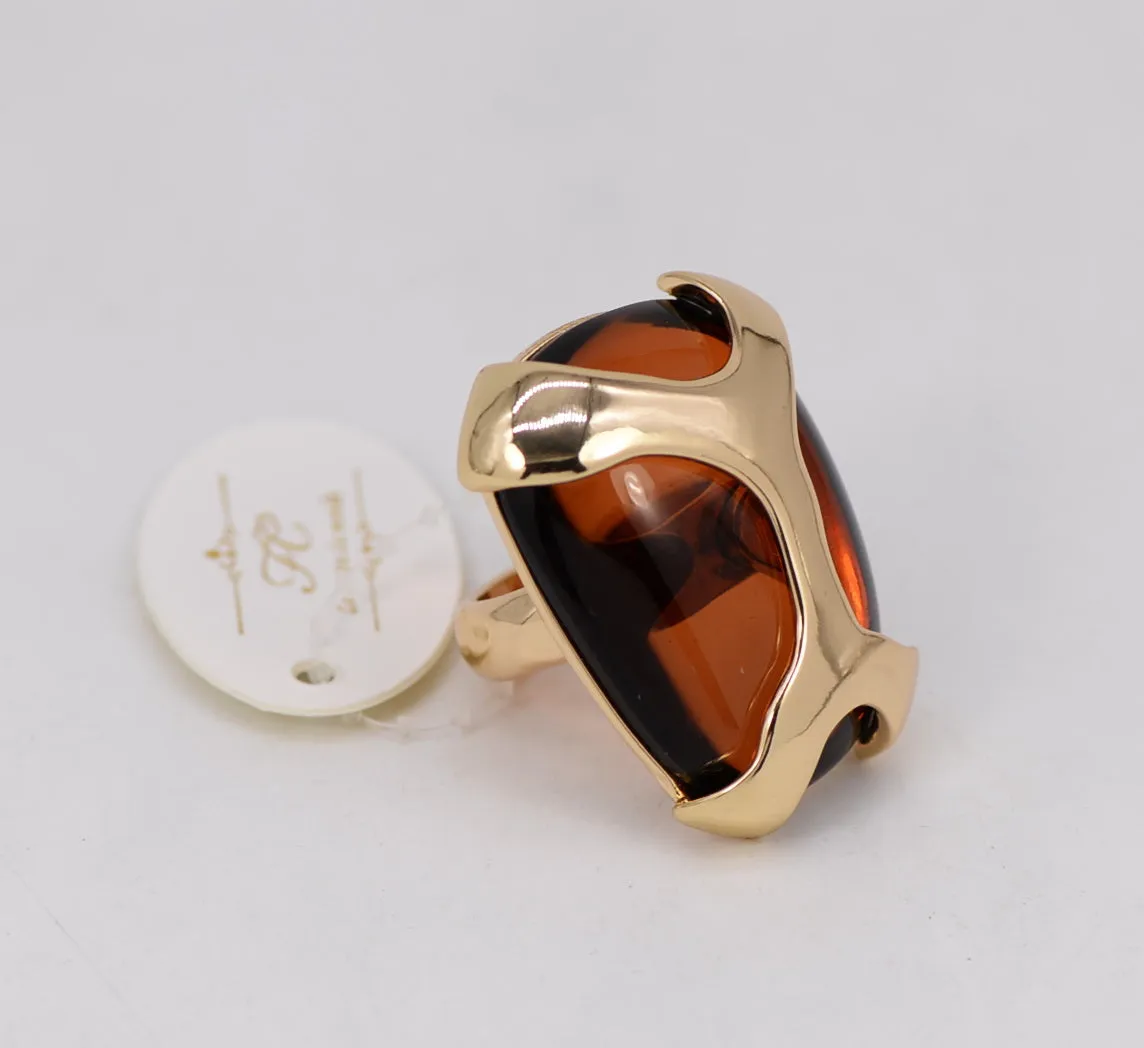 BROWN RESIN COCKTAIL RING ( 1011 GLBRN ) sold by Oh My Jewelry