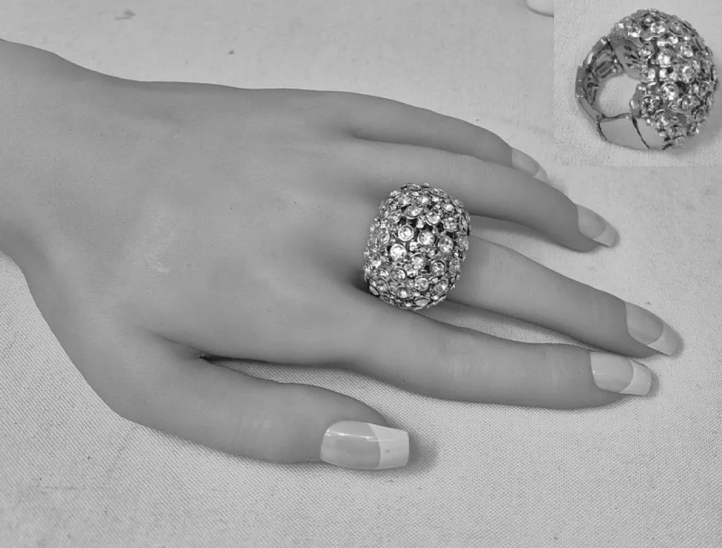 SILVER CLEAR STONE STRETCH RING ( 10055 RCL ) made by Oh My Jewelry