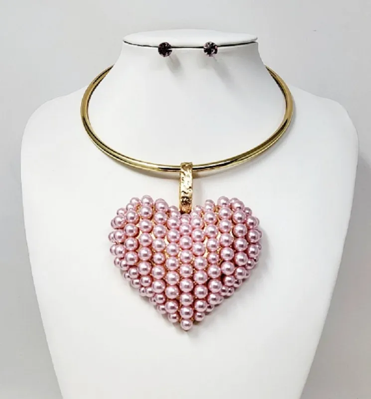 GOLD CHOKER NECKLACE SET HEART PINK PEARLS ( 10206 GPKP ) sold by Oh My Jewelry