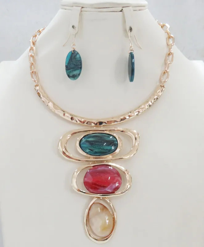 GOLD MULTICOLOR NECKLACE SET ( 5276 MT ) sold by Oh My Jewelry