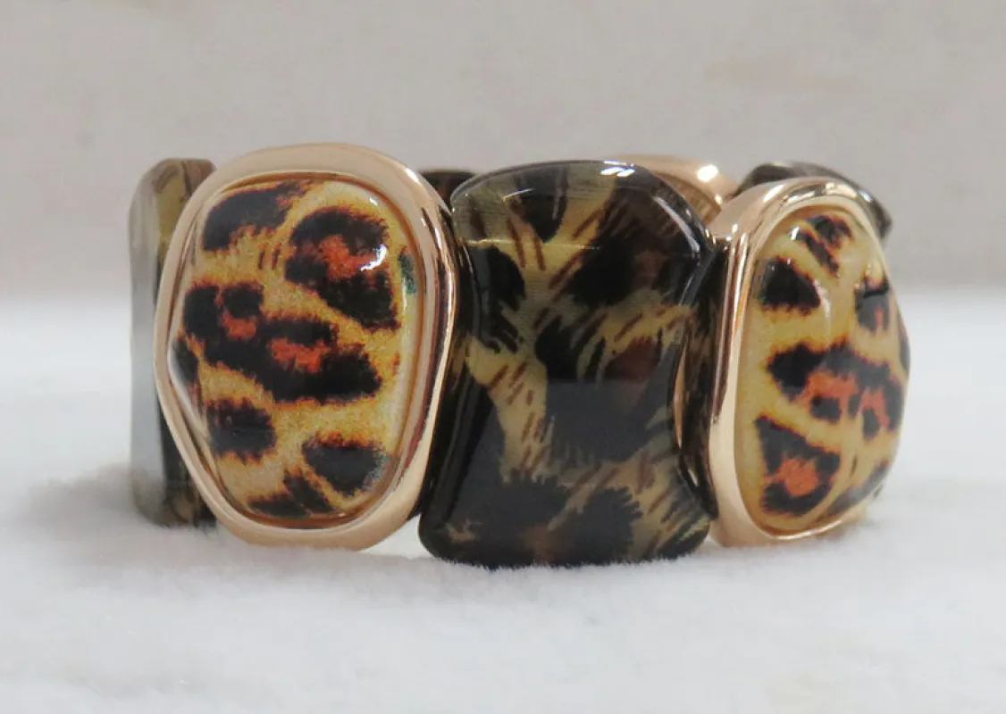 GOLD LEOPARD BRACELET ( 5198 LEOP ) sold by Oh My Jewelry