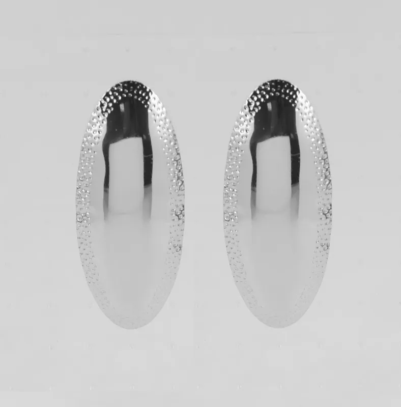 SILVER METAL OVAL EARRINGS ( 6485 SIL ) sold by Oh My Jewelry