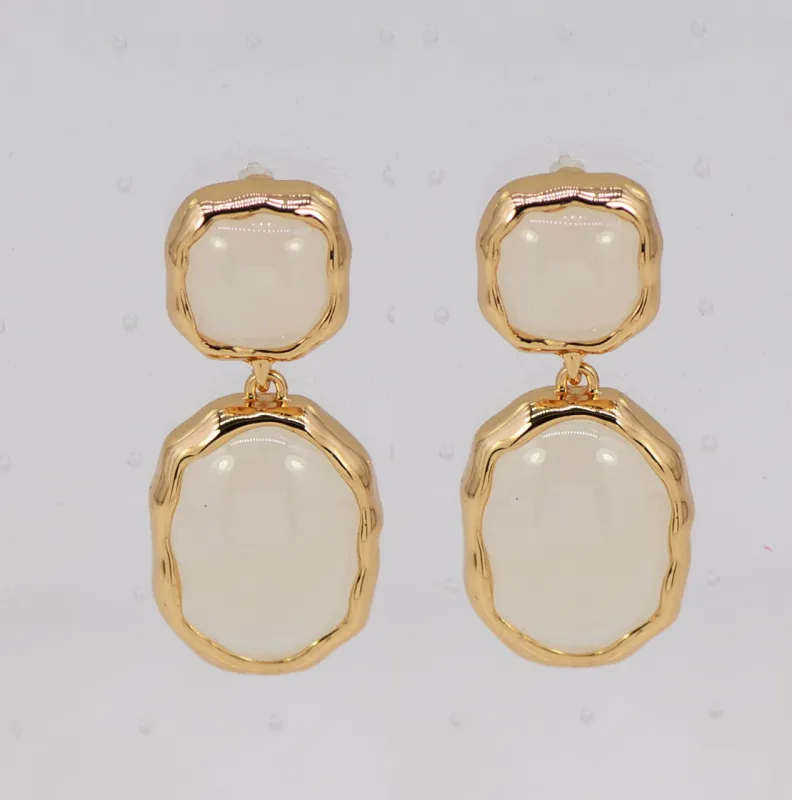OVAL DOUBLE LINK EARRINGS ( 6353 GLWHT ) sold by Oh My Jewelry